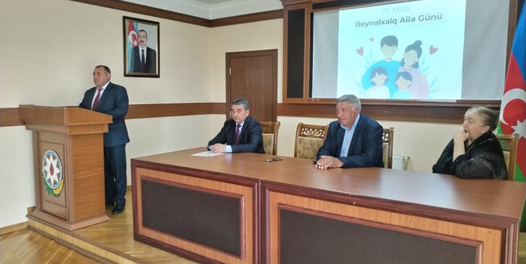 15 may – Beynəlxalq Ailə Gününə həsr olunmuş “Ailəmiz ən böyük dəyərimizdir” mövzusunda  tədbir keçirilib.