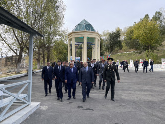 44 günlük Vətən müharibəsində şəhidlik zirvəsinə yüksəlmiş  Abdullayev Şəhriyar Kamil oğlunun ildönümü ilə əlaqədar olaraq məzarı ziyarət edilib.