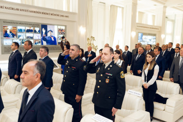 “Heydər Əliyev İli” ilə bağlı ölkə başçısının imzaladığı müvafiq Sərəncama uyğun olaraq təsdiq edilmiş tədbirlər planı çərçivəsində Kəlbəcər rayon İcra Hakimiyyətinin və YAP Kəlbəcər rayon təşkilatının birgə təşkilatçılığı, Milli Məclisin deputatı Aqil Məmmədovun təşəbbüsü ilə Gəncə şəhəri  Heydər Əliyev mərkəzində “Heydər Əliyev və Azərbaycanda milli intibah dövrü” mövzusunda  tədbir keçirilmişdir.