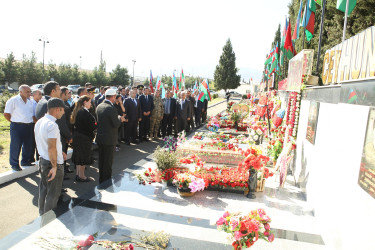 Vətən müharibəsi şəhidləri Məhərrəmli Fuad Füzuli oğlunun və baş leytenant  Məmmədov Cavad Səfiyar oğlunun ildönümü ilə əlaqədar Şəhidlərimizin  məzarları ziyarət edilib,