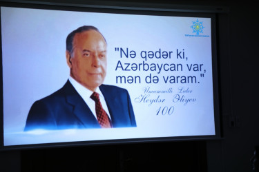 “Heydər Əliyev İli” ilə əlaqadar, 15 İyun - Milli Qurtuluş gününü münasibəti ilə “Milli dövlətçiliyimizin xilaskarı” mövzusunda dəyirmi masa keçirilib.