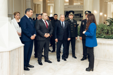 “Heydər Əliyev İli” ilə bağlı ölkə başçısının imzaladığı müvafiq Sərəncama uyğun olaraq təsdiq edilmiş tədbirlər planı çərçivəsində Kəlbəcər rayon İcra Hakimiyyətinin və YAP Kəlbəcər rayon təşkilatının birgə təşkilatçılığı, Milli Məclisin deputatı Aqil Məmmədovun təşəbbüsü ilə Gəncə şəhəri  Heydər Əliyev mərkəzində “Heydər Əliyev və Azərbaycanda milli intibah dövrü” mövzusunda  tədbir keçirilmişdir.