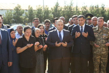 Vətən müharibəsi şəhidləri Məhərrəmli Fuad Füzuli oğlunun və baş leytenant  Məmmədov Cavad Səfiyar oğlunun ildönümü ilə əlaqədar Şəhidlərimizin  məzarları ziyarət edilib,