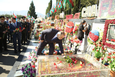 Vətən müharibəsi şəhidləri Məhərrəmli Fuad Füzuli oğlunun və baş leytenant  Məmmədov Cavad Səfiyar oğlunun ildönümü ilə əlaqədar Şəhidlərimizin  məzarları ziyarət edilib,