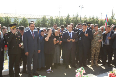 Vətən müharibəsi şəhidləri Məhərrəmli Fuad Füzuli oğlunun və baş leytenant  Məmmədov Cavad Səfiyar oğlunun ildönümü ilə əlaqədar Şəhidlərimizin  məzarları ziyarət edilib,