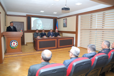 Müasir Azərbaycan dövlətinin memarı və qurucusu, xalqımızın ümummilli lideri Heydər Əliyevin vəfatının 20-ci Ildönümü Ilə Əlaqədar Kəlbəcər rayon İcra Hakimiyyətində Anım Mərasimi Keçirilib.