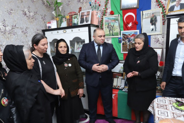 44 günlük Vətən müharibəsində Şəhid olan baş leytenant Məmmədov Cavad Səfiyar oğlunun doğum günü ilə əlaqədar adına ehsan süfrəsi təşkil olunub.