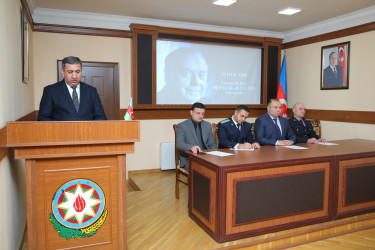 Müasir Azərbaycan dövlətinin memarı və qurucusu, xalqımızın ümummilli lideri Heydər Əliyevin vəfatının 20-ci Ildönümü Ilə Əlaqədar Kəlbəcər rayon İcra Hakimiyyətində Anım Mərasimi Keçirilib.